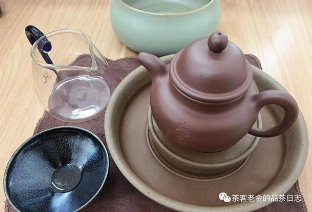 茶人壹树叶沧江御茗普洱茶