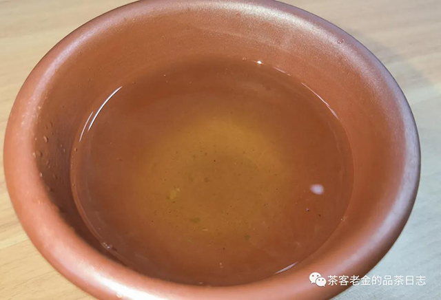 流星赶月老曼峨古树茶普洱茶