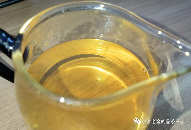 2021年石缝古茶普洱茶