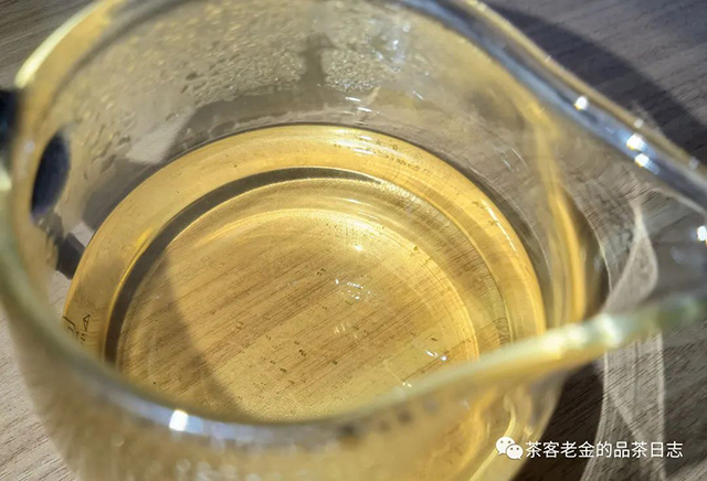 2021年石缝古茶普洱茶