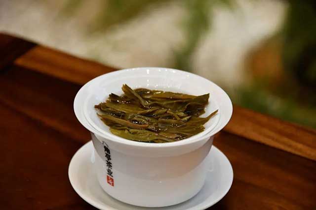 八角亭国营壹号普洱茶生茶和熟茶的品质特点