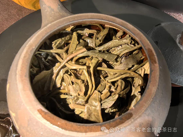 2012年老曼峨小茶砖普洱茶品质特点