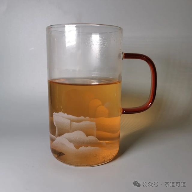 2019小罐茶年迹班章生态普洱生茶品质特点