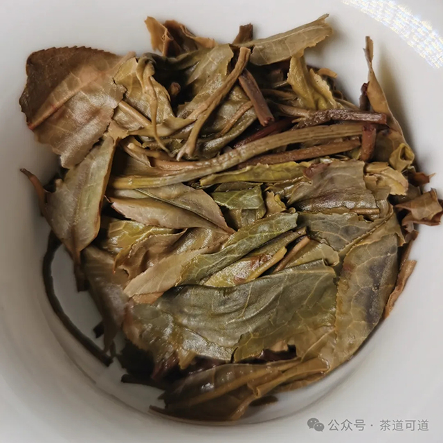 2019小罐茶年迹班章生态普洱生茶品质特点