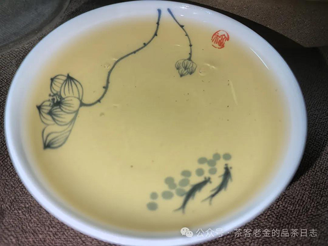 双弗山江湖合一普洱茶品质特点